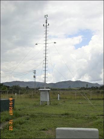 Descripción: Descripción: C:\Users\User\Desktop\VIENTO SANTA ELENA DE HUAIRÉN\Estación Santa Elena de Uairén.jpg